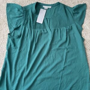 Green Danielrainn flutter sleeve blouse